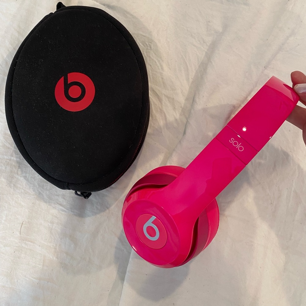 BEATS HEADPHONES